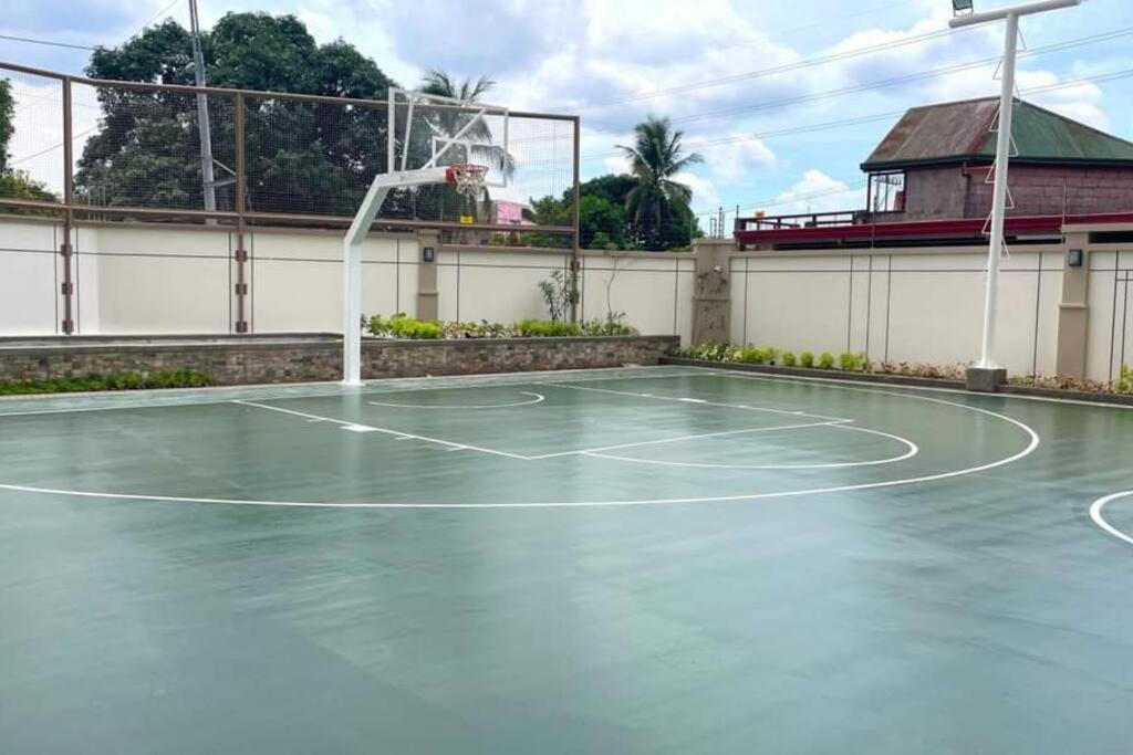 Aparthotel Dmci The Orabella In Cubao Qc 38Sqm 1Br Unit Exterior foto